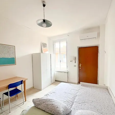 Small Flat Milano-3